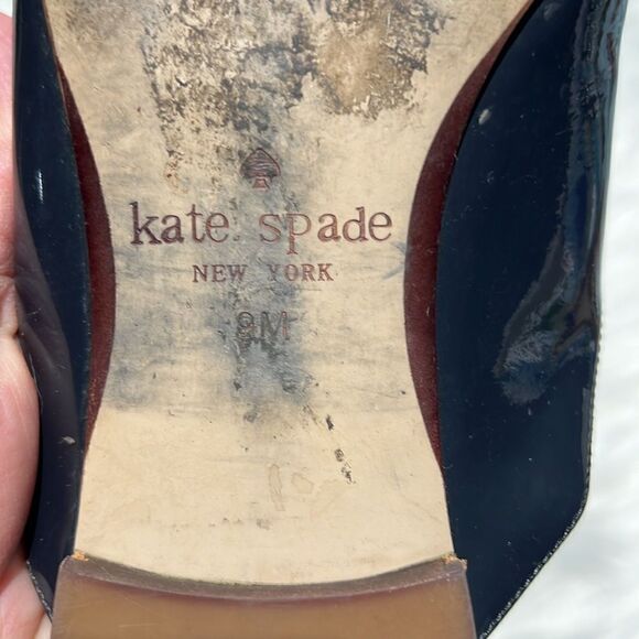 Kate Spade ♠️ Navy Slip-On Patent Leather Loafers with Floral Accent Sz 8M.  B72 - Picture 8 of 8